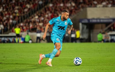 Guilherme retorna ao time titular do Santos após dois jogos