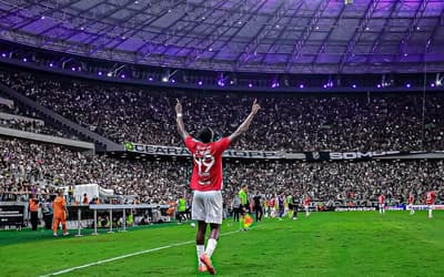 Os gols redentores de atacante do Internacional