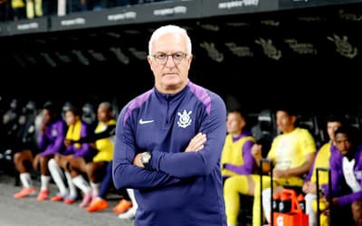Dorival Júnior defende campanha do Corinthians no Brasileirão: 'Justa'