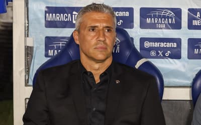 Hernán Crespo abre o jogo sobre permanência no São Paulo em 2026