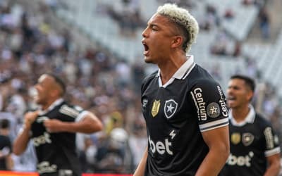 Rivais enlouquecem com gol antológico em Corinthians x Botafogo: 'Inventaram'