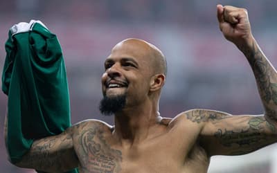 Felipe Melo relembra título da Libertadores do Fluminense: 'Ninguém tem o direito'