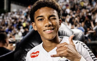 'Cria' de Neymar, Robinho Jr. faz seu jogo com mais minutos pelo Santos