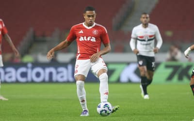 Volante está deixando o Internacional por 3,5 milhões de dólares