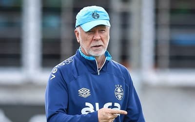 Mano Menezes tem desfalques contra o Corinthians (Foto: Lucas Uebel/Grêmio FBPA)