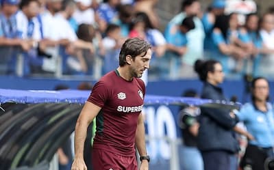 Zubeldía cobra arbitragem após Cruzeiro x Fluminense: 'No mínimo'