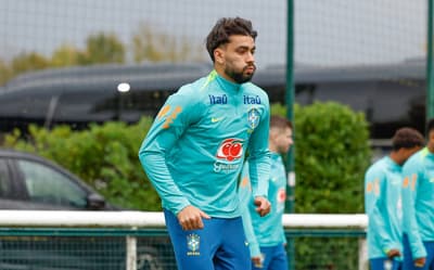 Seleção empatou: saiba quanto valem Estêvão e Paquetá