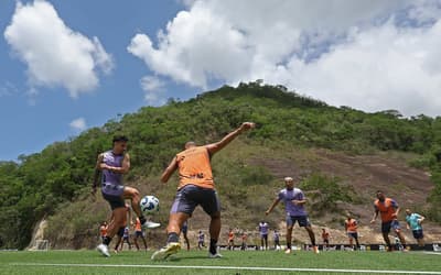 Botafogo encara o Grêmio por classificação antecipada à Libertadores 2026