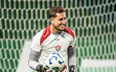 Com Thiago Couto, Vitória está escalado para enfrentar o Sport