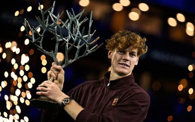 Sinner atropela Auger-Aliassime e leva o Masters 1000 de Paris