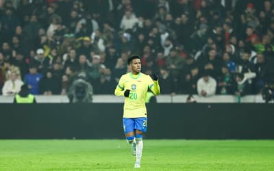 Jornalistas apontam recado no gol de Estêvão em Brasil x Tunísia: 'Furou fila'