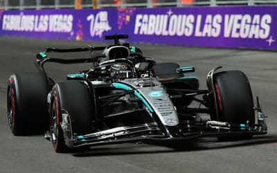 Russell volta a liderar na F1; Bortoleto é 13º no TL3 de Las Vegas