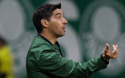 Abel escala Palmeiras com time alternativo para enfrentar o Grêmio no Brasileirão