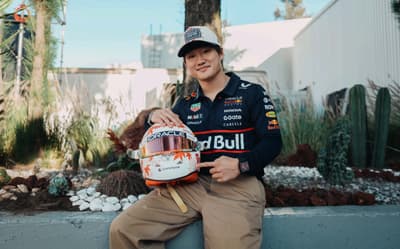 Piloto da Red Bull na F1 usará capacete comemorativo no GP do Brasil; veja detalhes