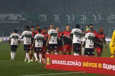 Athletico e Coritiba voltam a disputar o título da Série B após 30 anos; veja as contas