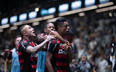 Chances de título do Flamengo no Brasileirão disparam; Palmeiras e Cruzeiro ainda sonham
