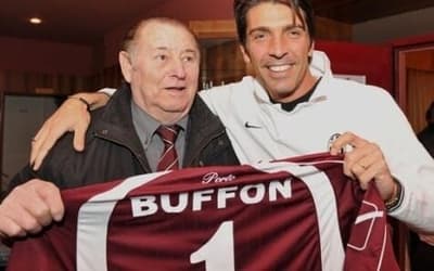 Lorenzo Buffon, ex-goleiro da Itália, morre aos 95 anos