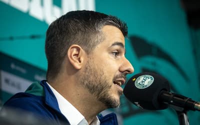 Após acesso à Série A, dirigente do Coritiba manda recado aos finalistas da Libertadores