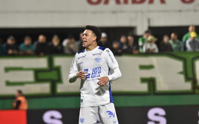 Lista de artilheiros e garçons da Série B tem ex-jogadores de Flamengo, Corinthians e outros gigantes