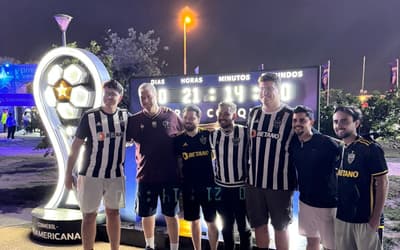 A massa invade Assunção: a festa da torcida do Atlético-MG na final