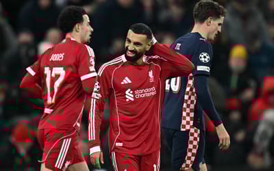 Meia do Liverpool desabafa sobre crise do clube: 'Já cansei, estamos na m**da'