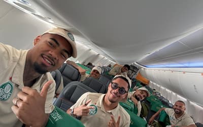 Com recado de Flaco e Vitor Roque, Palmeiras embarca para final da Libertadores