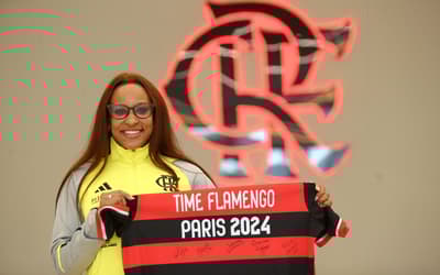 Medalhistas olímpicos comemoram tetra do Flamengo na Libertadores