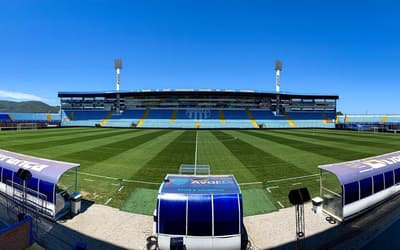 Avaí não treina pelo segundo dia seguido por salários atrasados