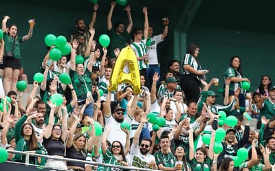 Maior campeão, Coritiba iguala dois times com mais acessos na Série B; veja ranking