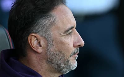 Ex-Flamengo e Corinthians, Vitor Pereira é demitido de clube da Premier League