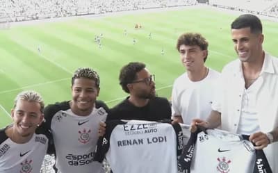 Visitas ilustres: ex-Barcelona e Cria do Terrão prestigiam o Corinthians em Itaquera