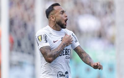 Maycon reforça desejo de seguir no Corinthians e agradece Dorival: 'Me deu sequência'