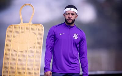 Memphis não treinou nesta terça-feira (28) (Foto: Rodrigo Coca/Agência Corinthians)