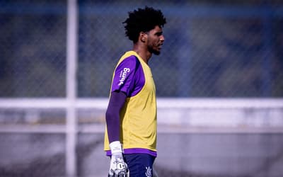 Dupla do Corinthians avança em recuperação e inicia transição física