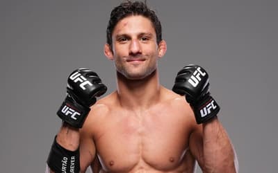 Allan 'Puro Osso' finaliza e emplaca quarta vitória seguida no UFC