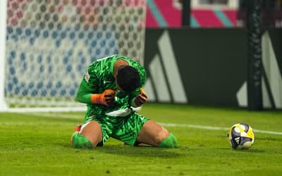 Decisão da arbitragem em Brasil x França sub-17 causa revolta: 'Absurdo'