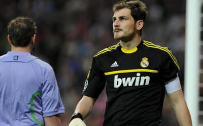 Só um nome? Casillas revela quem foi melhor goleiro que ele