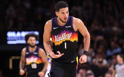 Devin Booker na bronca contra o Pacers na NBA; veja destaques da rodada de quinta (13)