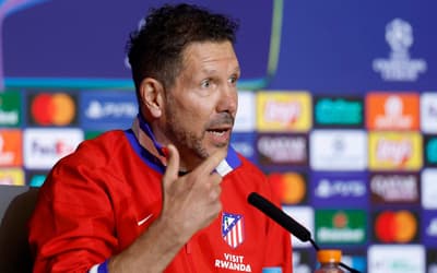 Técnico do Atlético de Madrid 'cava' vaga em outro gigante europeu: 'Me imagino lá'