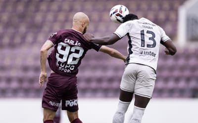 Série B: Athletico vira no fim, vence a Ferroviária-SP e mantém chance de título