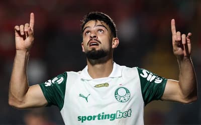 Flaco López tenta encerrar jejum de gols no Palmeiras por recuperação no Brasileirão