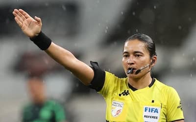 Edina Alves vira assunto após polêmica em Bragantino x Corinthians