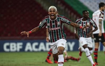 John Kennedy dispara antes de Fluminense x Flamengo decisivo: 'Não pode deixar'