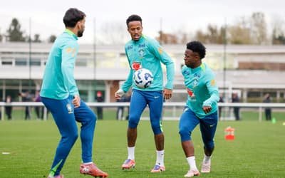 Destaque da Seleção, Militão retorna com lesão muscular e ficará duas semanas fora