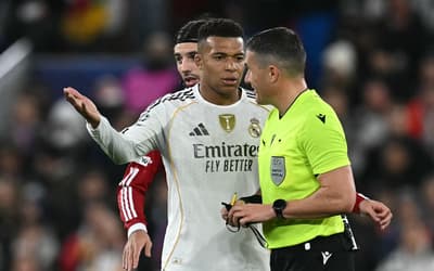 Jornal espanhol destaca 'antídoto' de Vini Jr e Mbappé na Champions