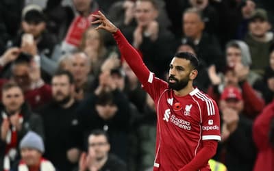 Jornal inglês crava substituto de Mohamed Salah no Liverpool
