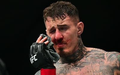 Após dedada no UFC 321, Herb Dean revela nova regra sobre golpe ilegal