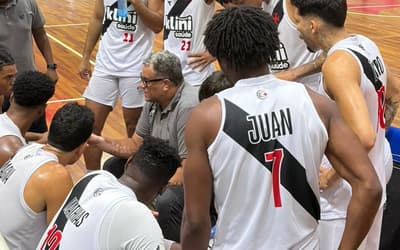 Técnico do Vasco dispara contra decisão do Corinthians: 'Precipitada'