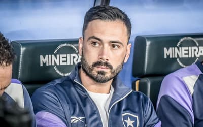 Davide Ancelotti indica saída do Botafogo após decisão por demissão de preparador físico