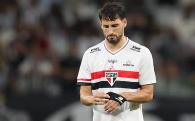 Calleri promete reação no São Paulo em 2026: 'Daremos a volta por cima'